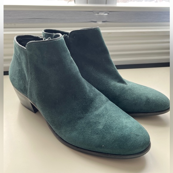 Sam Edelman deep green suede booties, size 9.5 - Picture 2 of 6